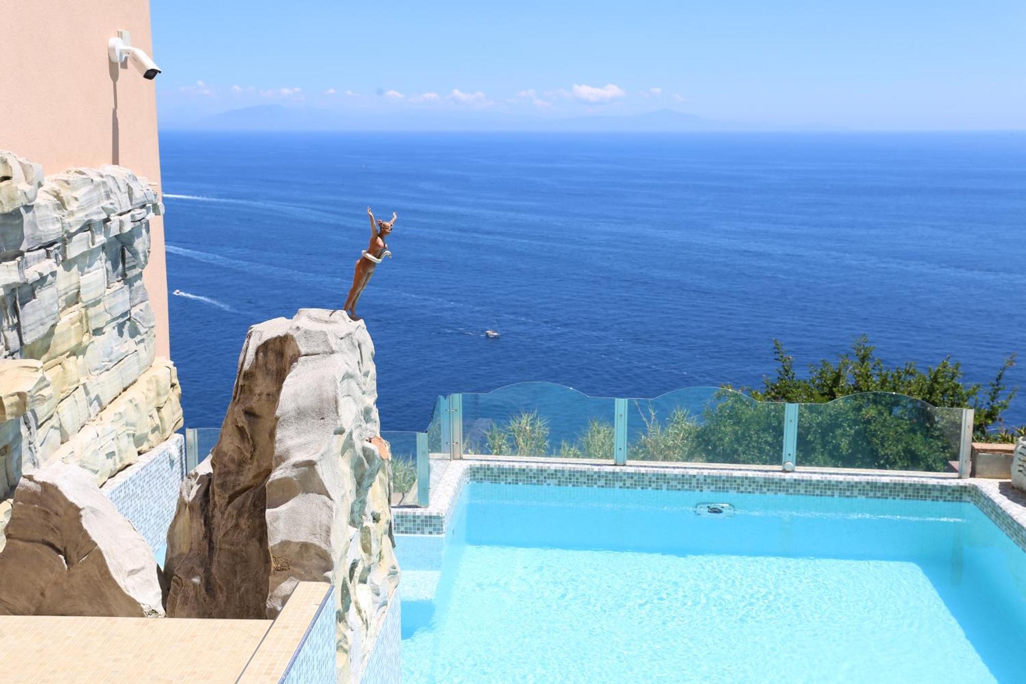 Hotel Margherita Praiano Luaran gambar
