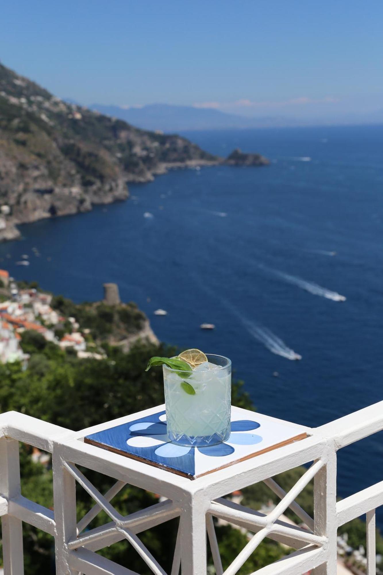Hotel Margherita Praiano Luaran gambar