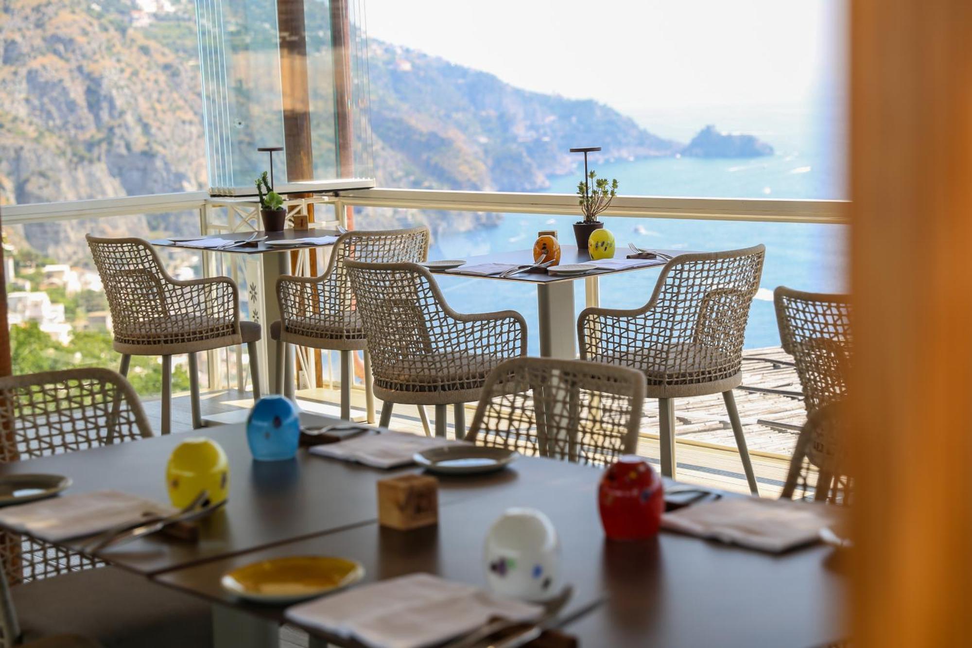 Hotel Margherita Praiano Luaran gambar